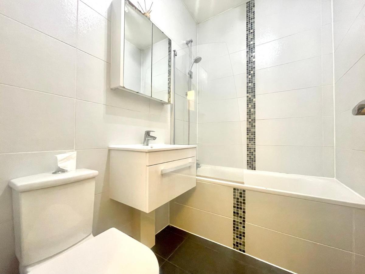 137 Guest House Camden Town Лондон Екстериор снимка